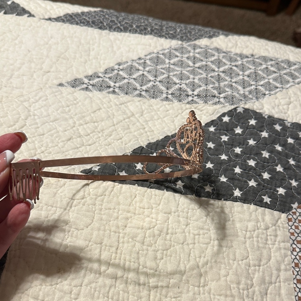 Sparkling Rhinestone Tiara for Graduation - Picture 3 of 5